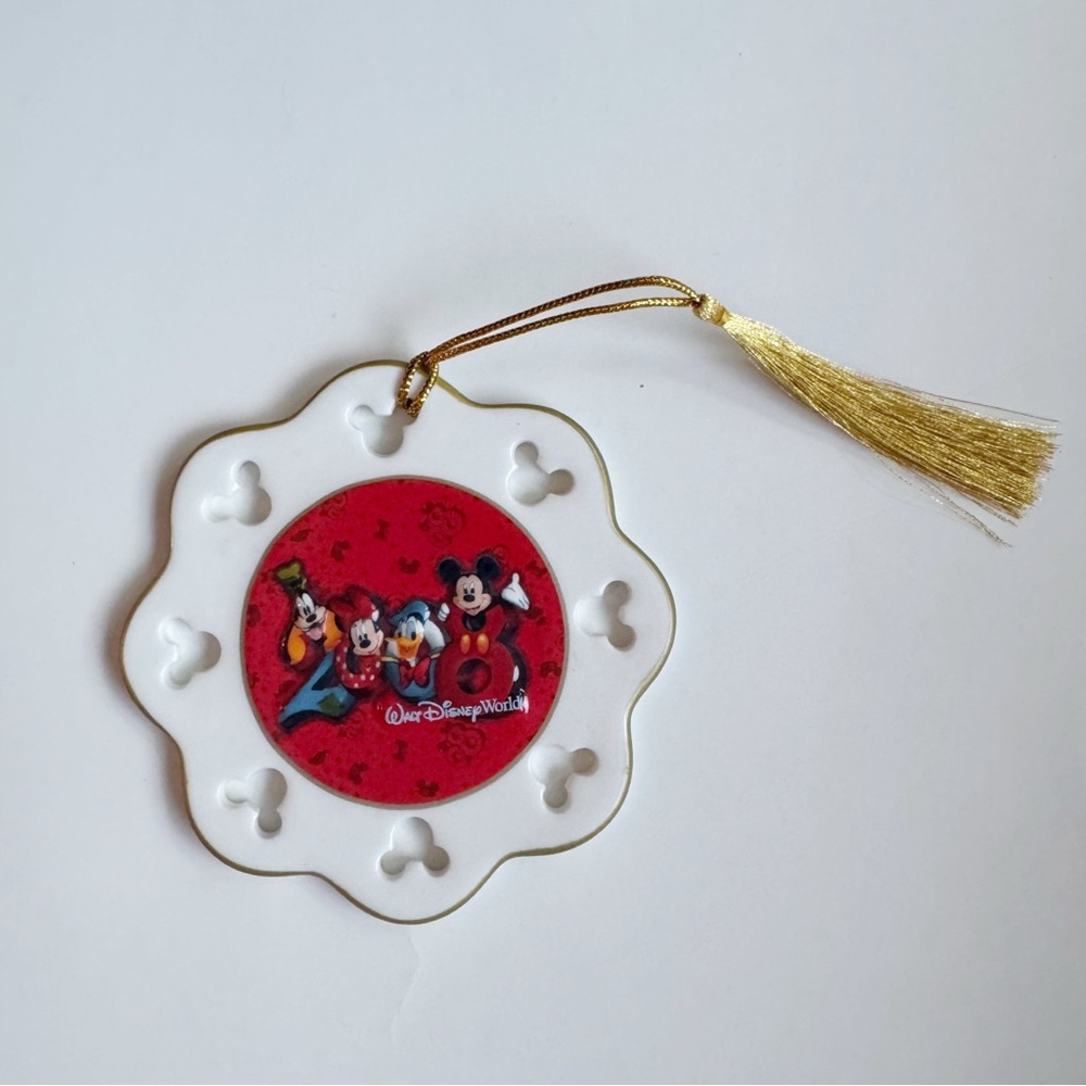 Disney Holiday Ornament 2008